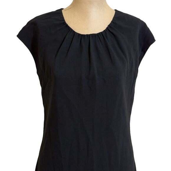 New Theory Sheath Dress - Picture 4 of 9